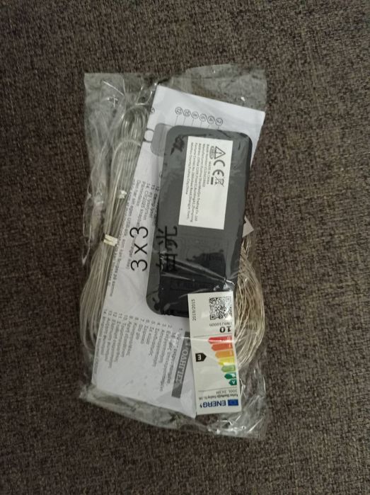 Світлодіодна гірлянда дощик на вікно 3*3 м від USB