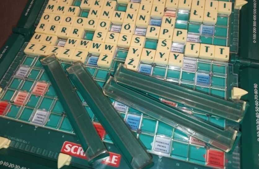 Orygin. podróżne SCRABBLE TRAVEL Mattel - w. polska (po konwersji)