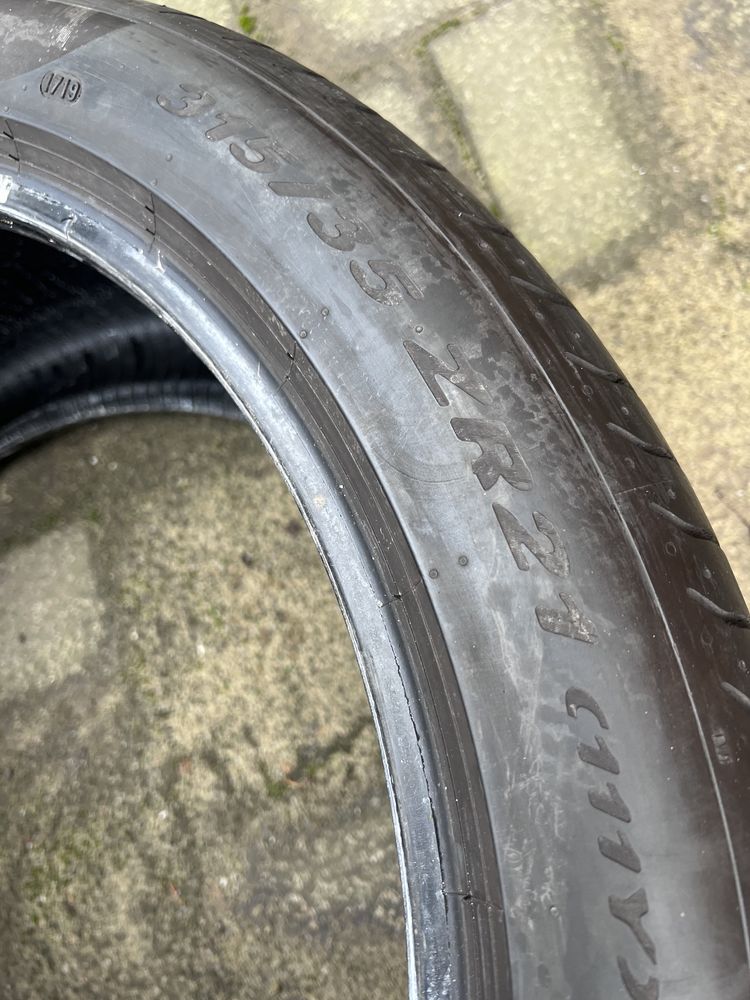 Шини бу пара 315/35/21 літні Pirelli;Резина пара R21