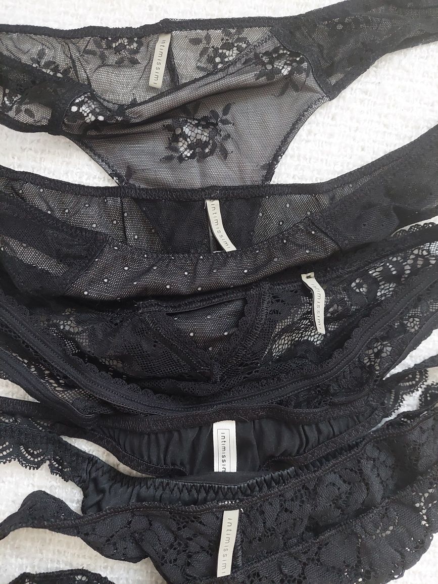 Majtki stringi Intimissimi XS