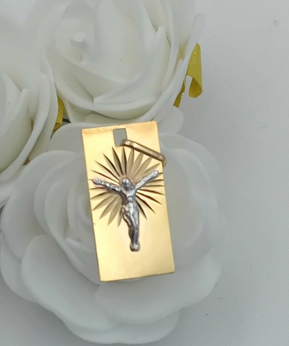 Złota zawieszka 585 Medalik Blaszka z Panem Jezusem NOWA/ Fajne Okazje