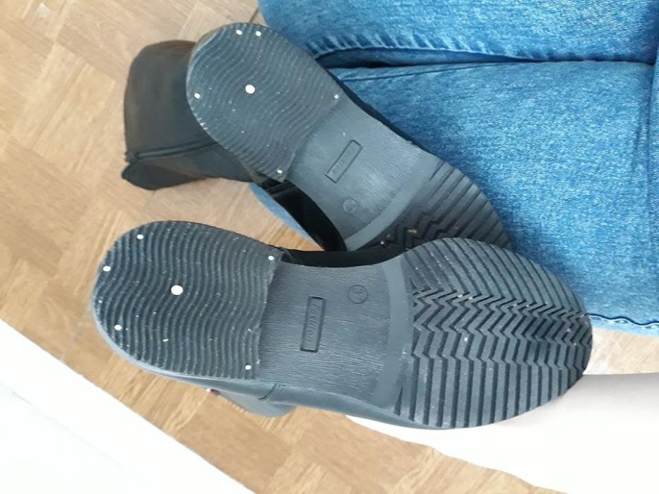 wysokie kozaki skórzane czarne buty skóra rozmiar 38