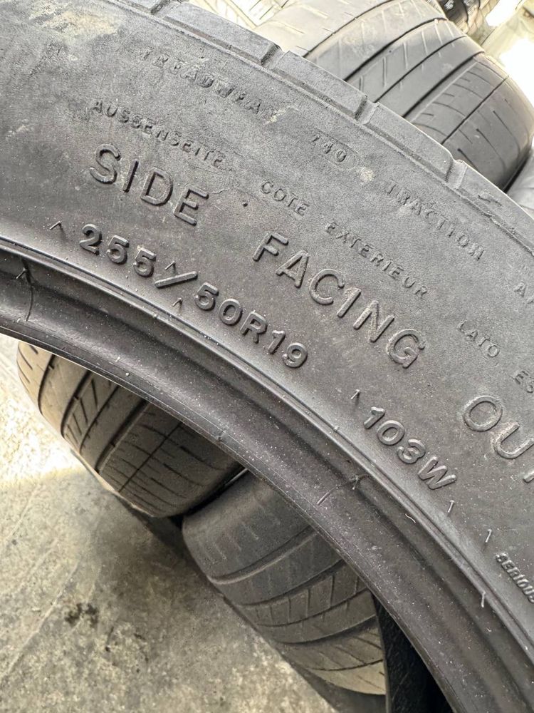 Шини Goodyear 255 50 R 19 4шт Літо (639) Резина