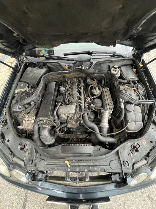 Mercedes-Benz W211 2.2 CDI