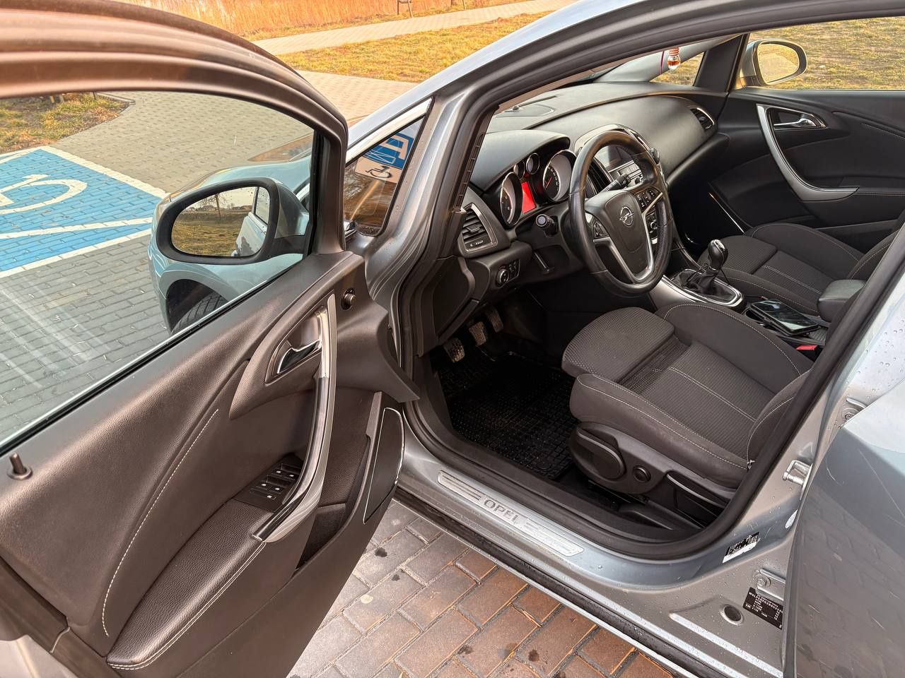 Opel astra 1.7 cdti