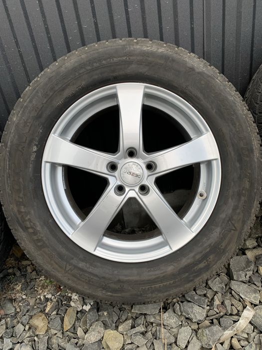 Колеса, диски 5 108 R17 Volvo, Ford, Peugeot, Renault