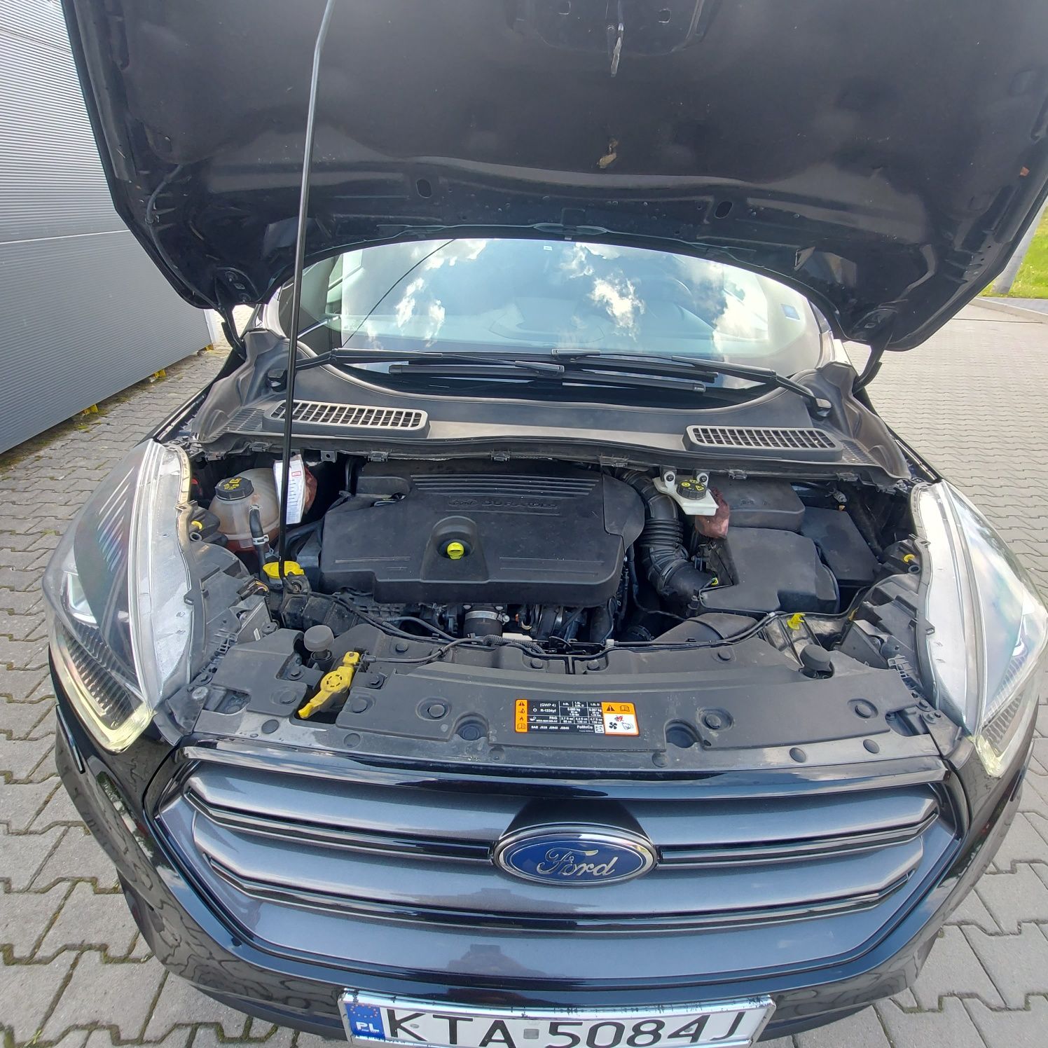 Samochód kuga mk2 st line