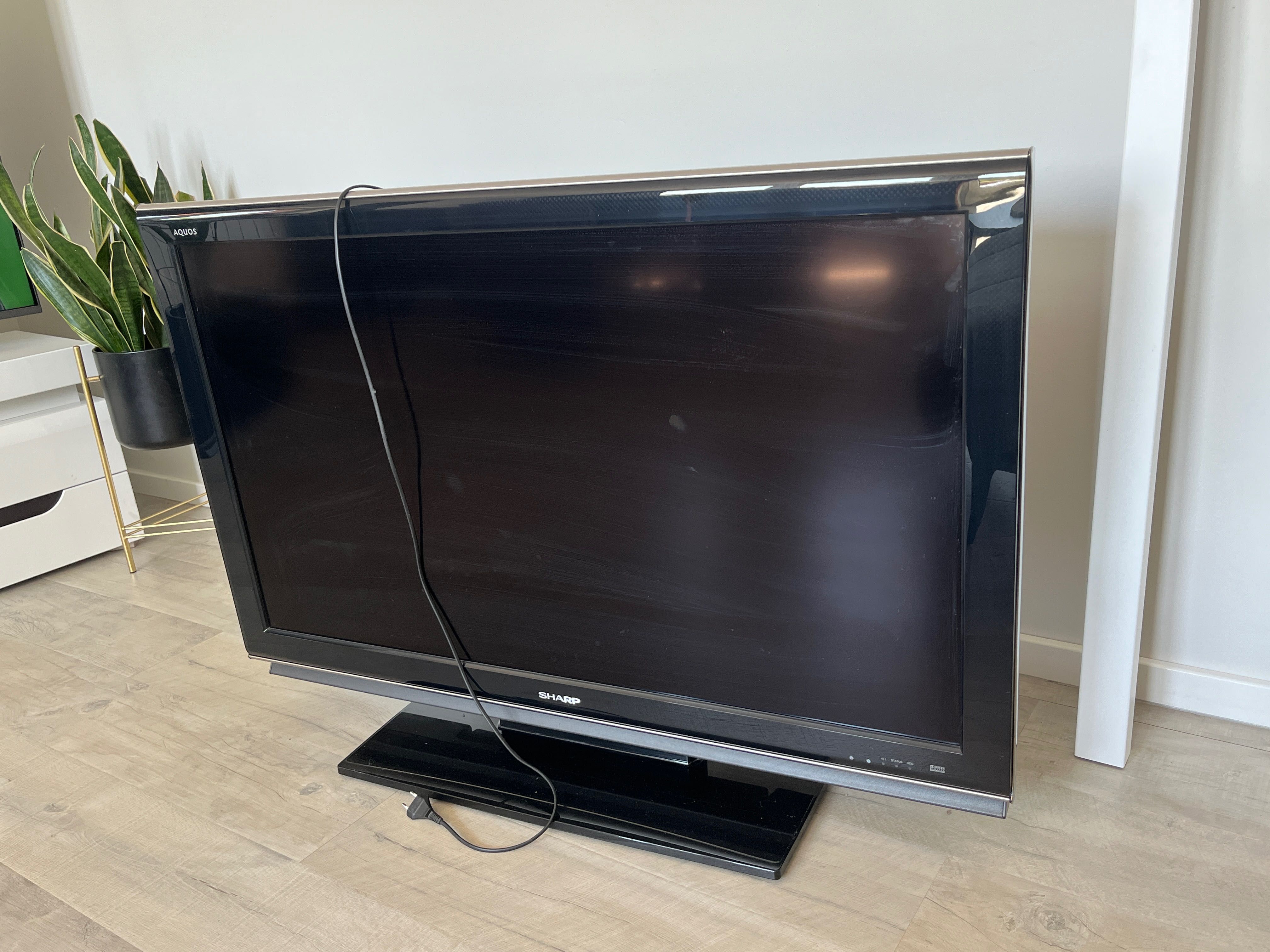 Telewizor sharp aquos
