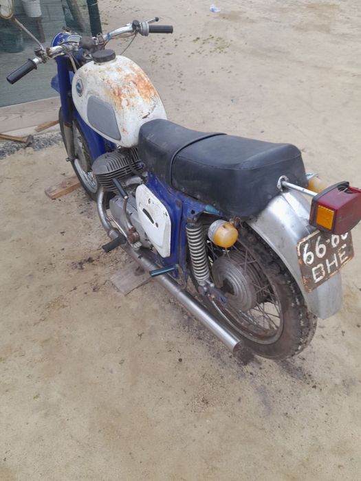 Продам мотоцикл Иж 3