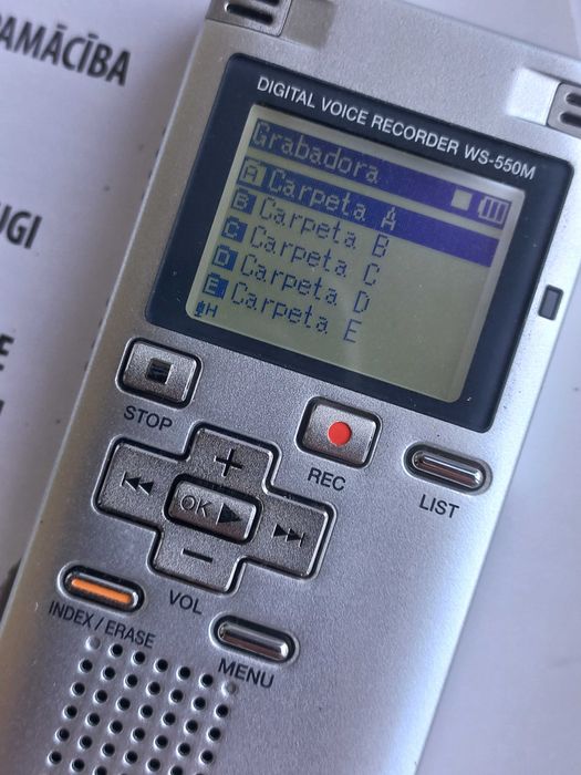 Диктофон цифровий Olympus-550M стерео, WMA, USB-штекер, 2Gb в упаковці