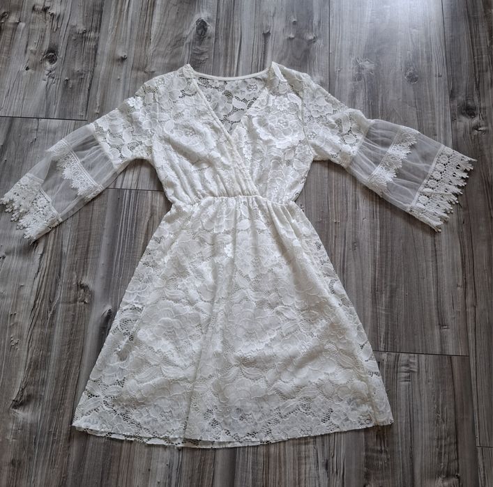 Letnia koronkowa sukienka S