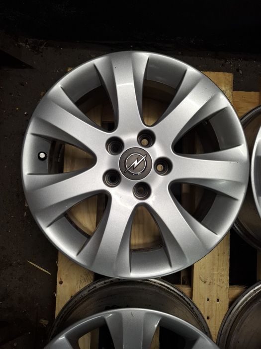 Alufelgi, Felgi aluminiowe 16" Opel Meriva B / Zafira / Astra – 5x110