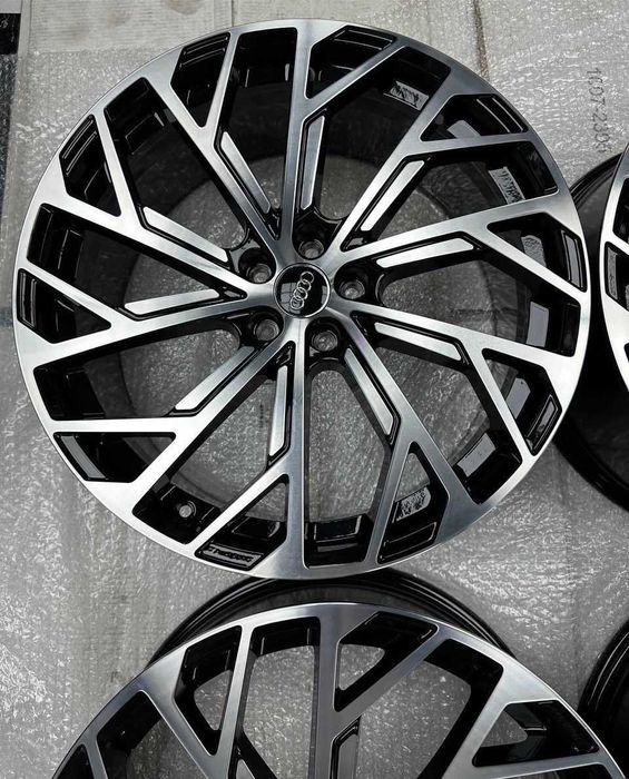 Jantes 21" Originais Audi Sport A8 S8 4N 10 raios Y Evo Design 5x112