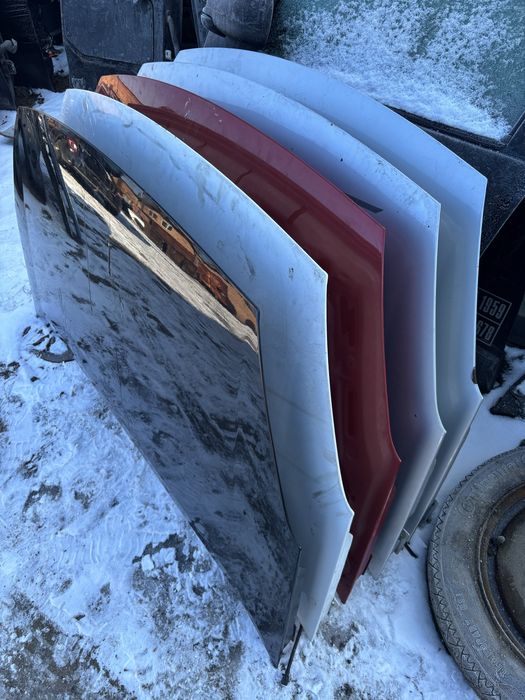 Капот Пежо Партнер сітроен берлінго