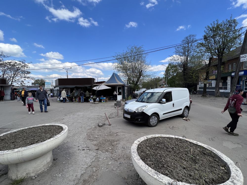 Аренда приміщення вул Мурахтова біля центрального входу у ринок