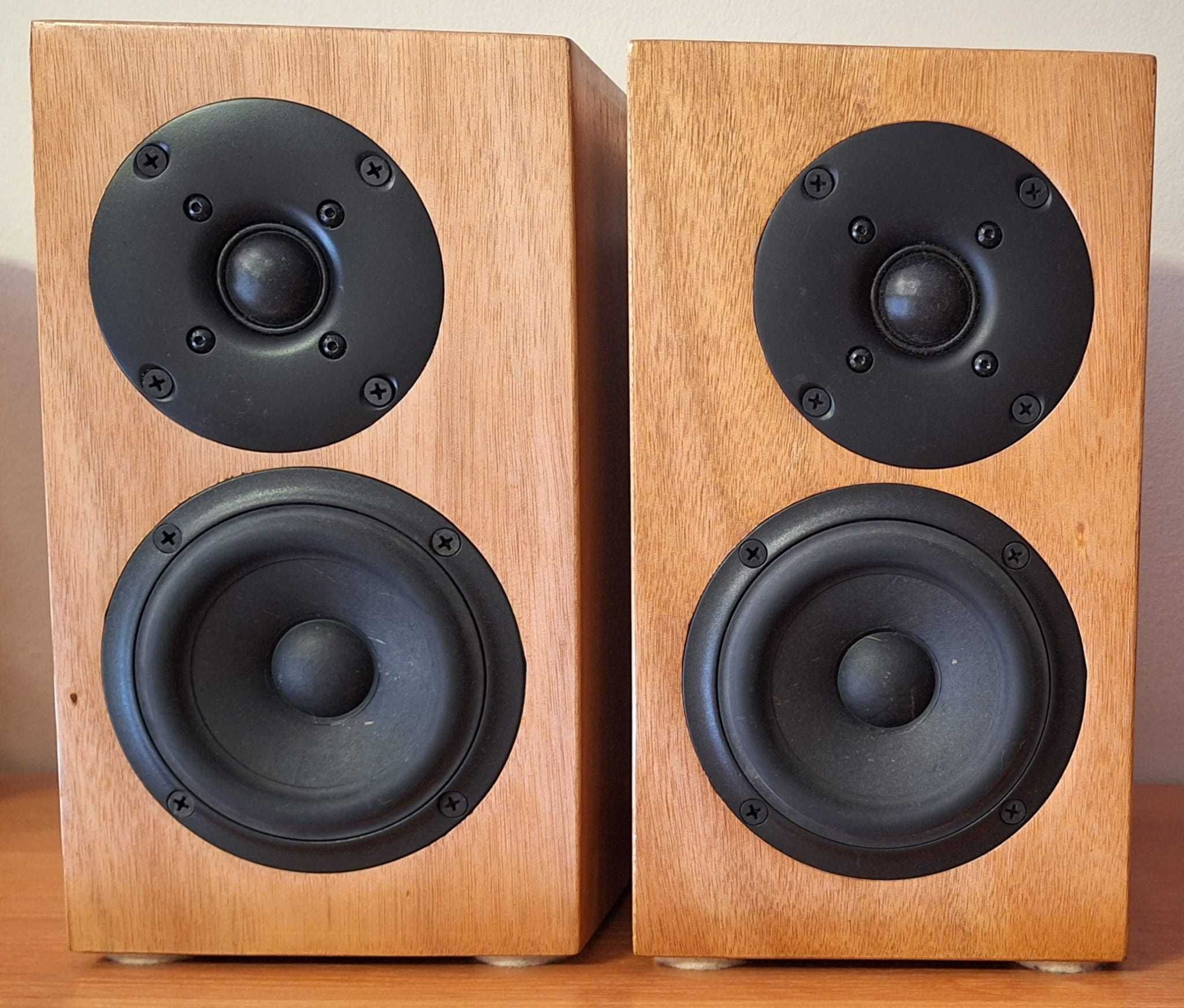 Mini monitory SB Acoustic