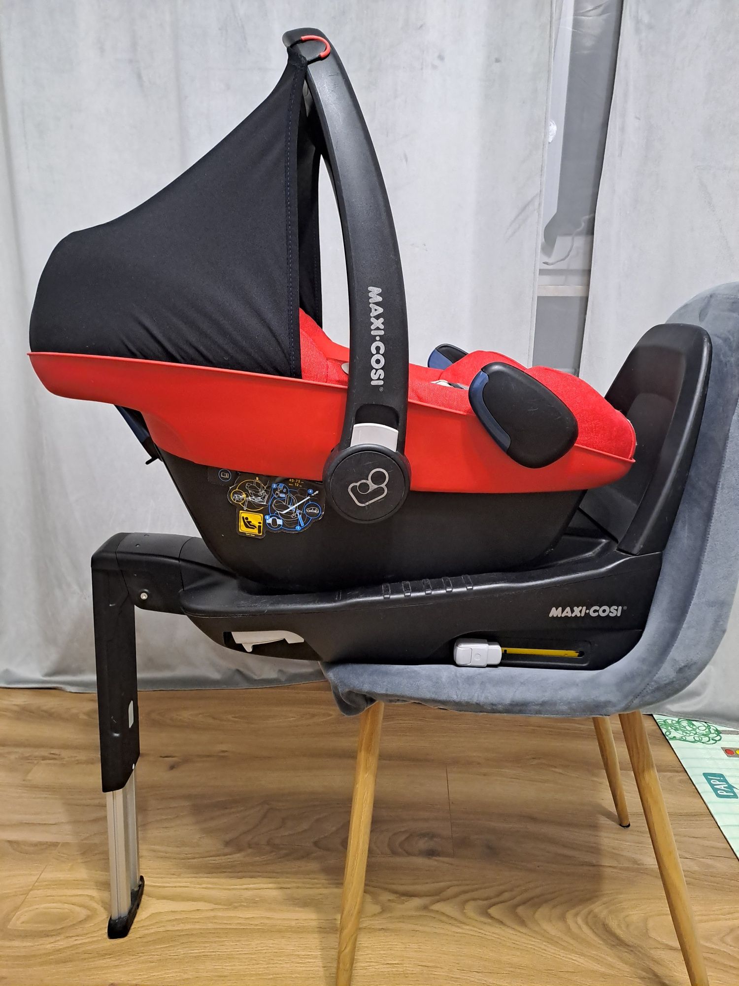 Fotelik Maxi Cosi Pebble Plus + baza