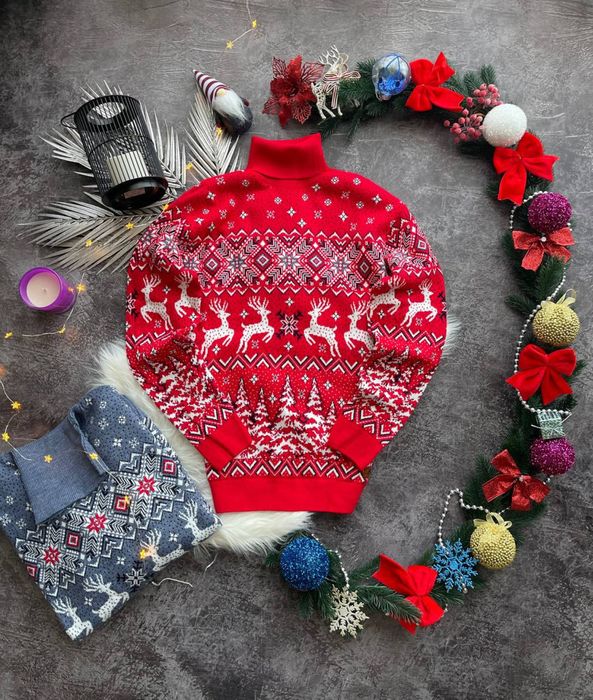 Світер з оленями Новорічний світер