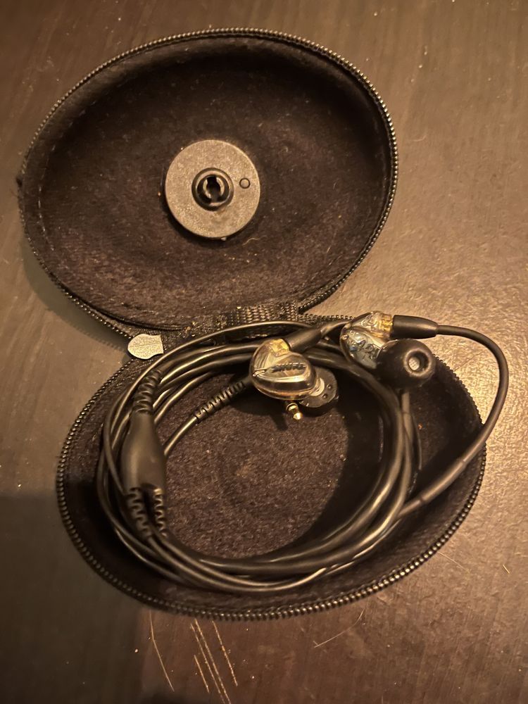 In ears Shure 425