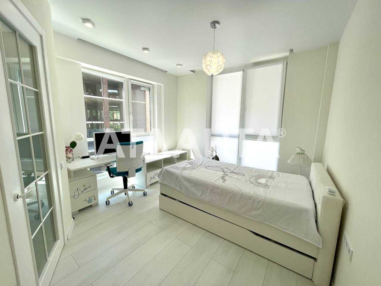 2-кім. квартира з терасою в ЖК Derby Style House на 4 ст. Б.Фонтана
