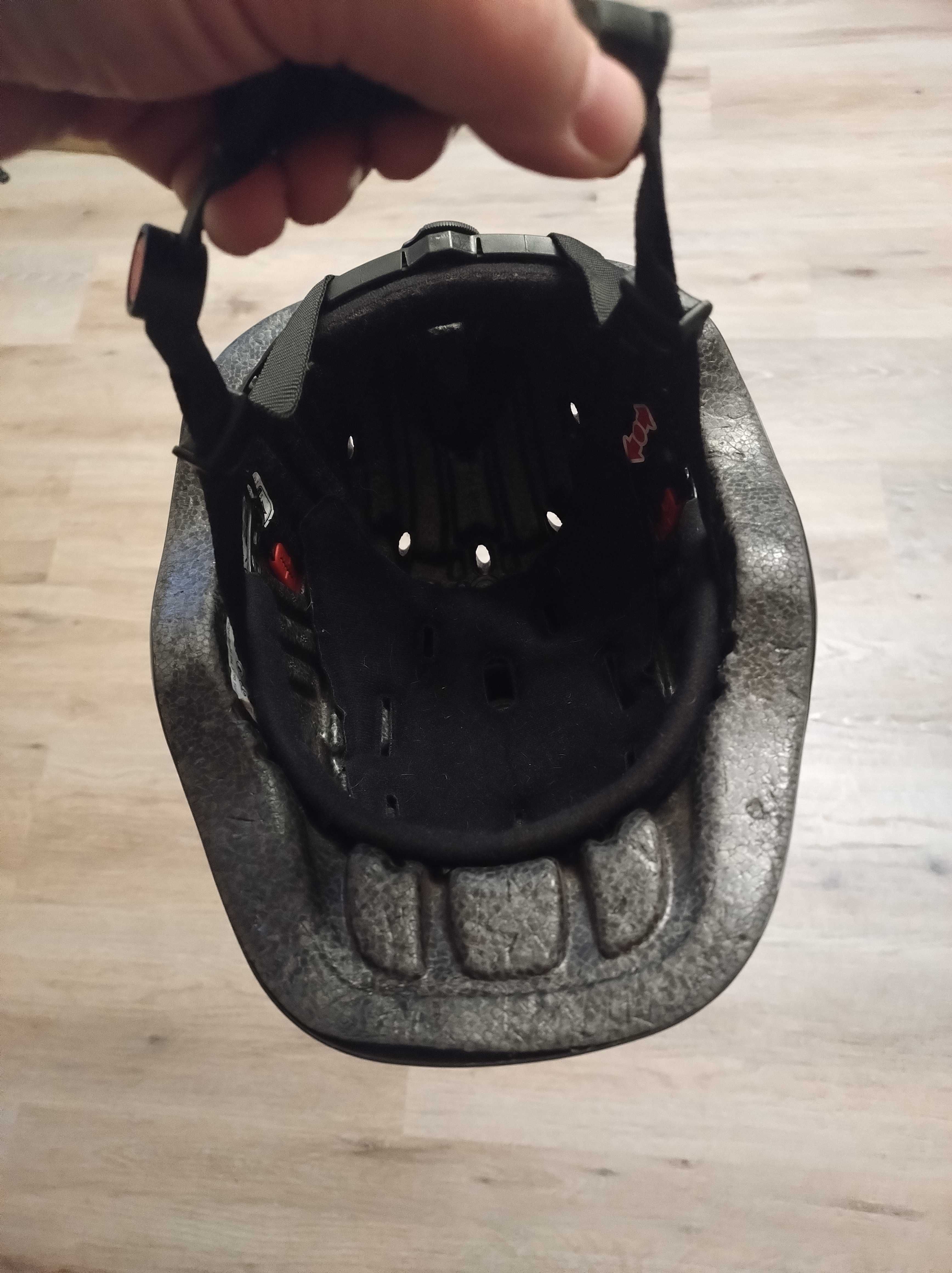 Kask jeździecki,toczek UVEX ONYXX rozm.49-54