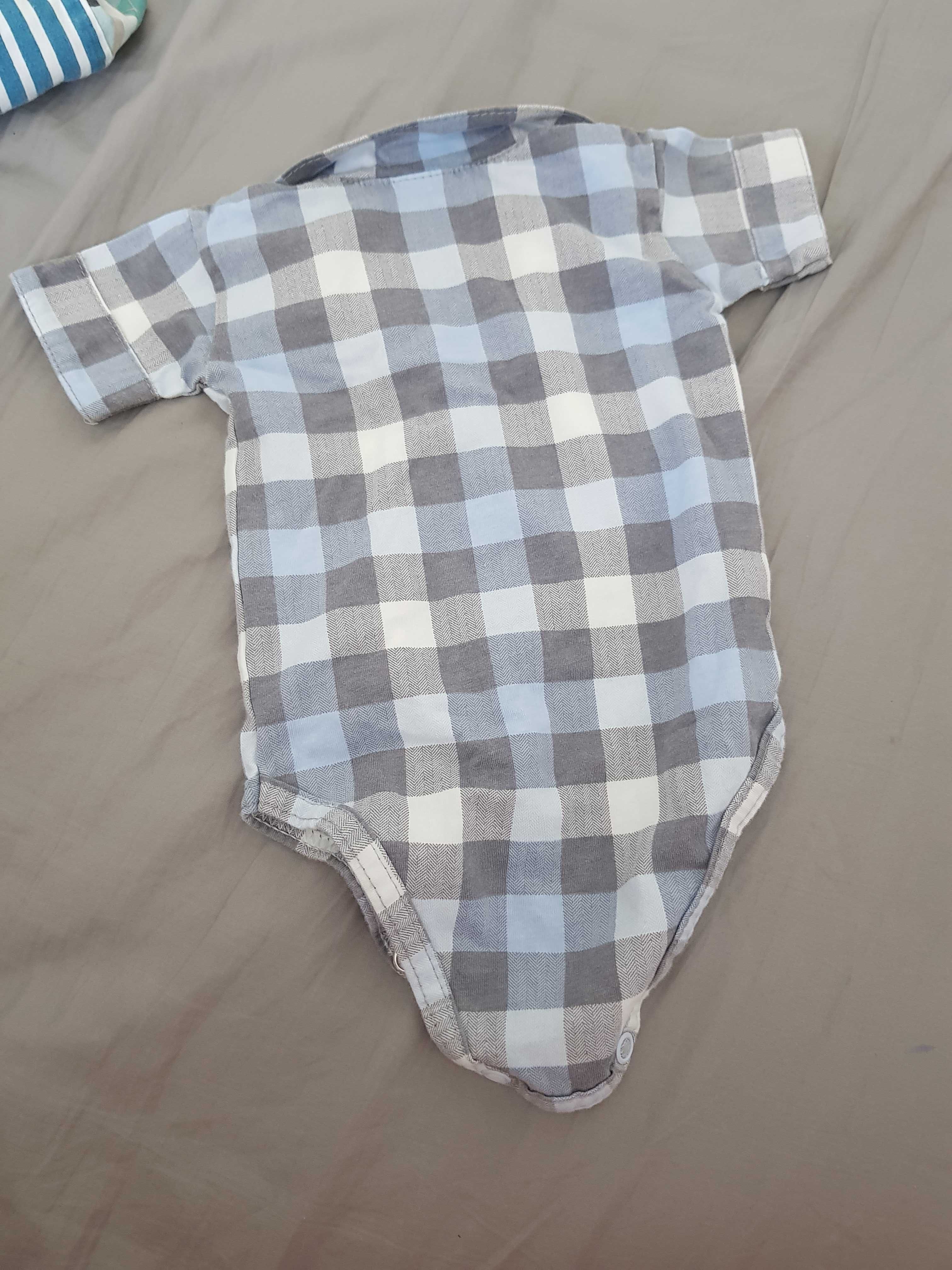 Body koszulowe/koszula niemowlęca z krótkim rękawem r. 62