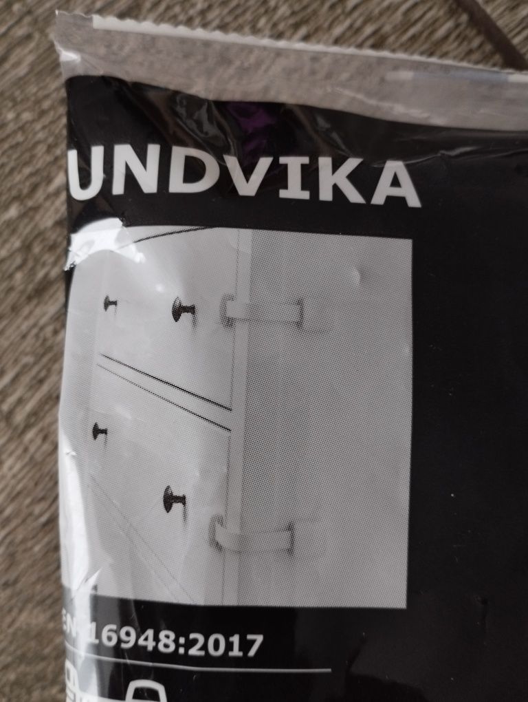 Blokady wielofunkcyjne Ikea Undvika białe 2 sztuki