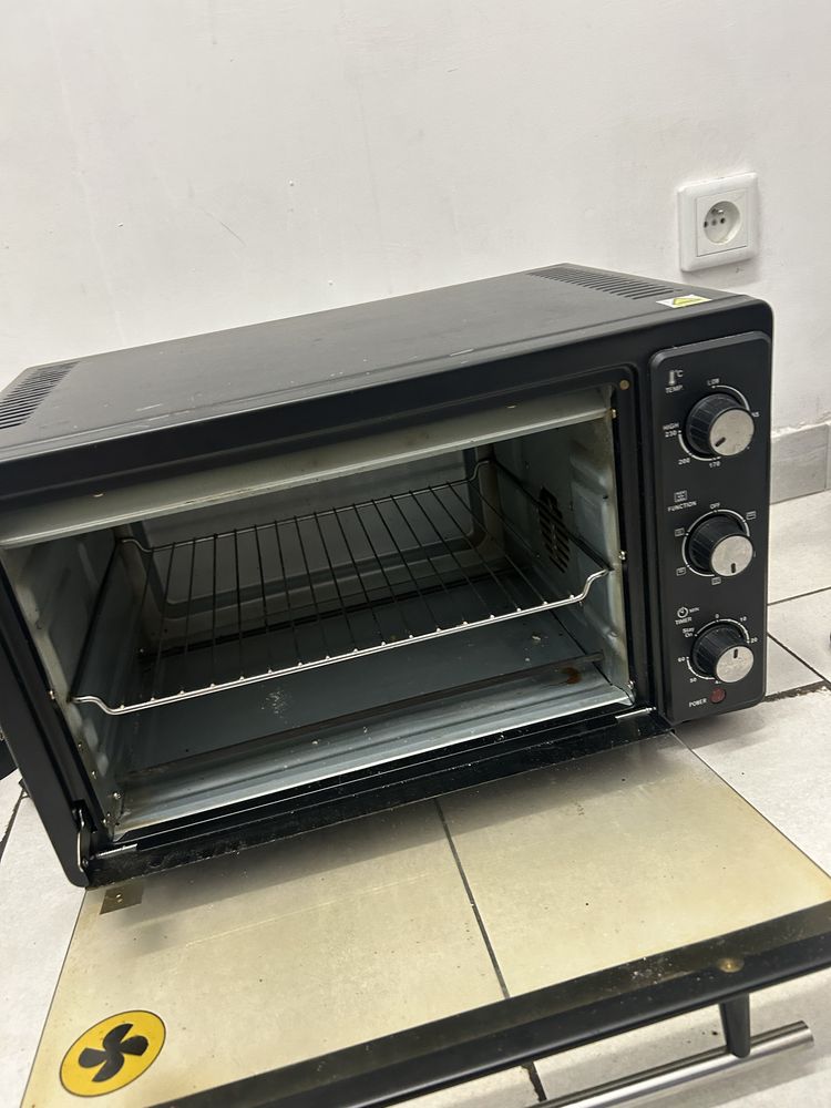 Opiekacz OPTIMUM  PK-3400