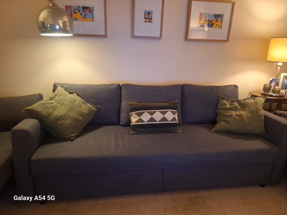 Vende se sofá cama novo