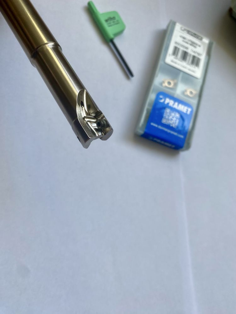 Głowica frezarska 16A2R050A16-SAD11E-C + ADMX 11 T308SR-M Nowe!