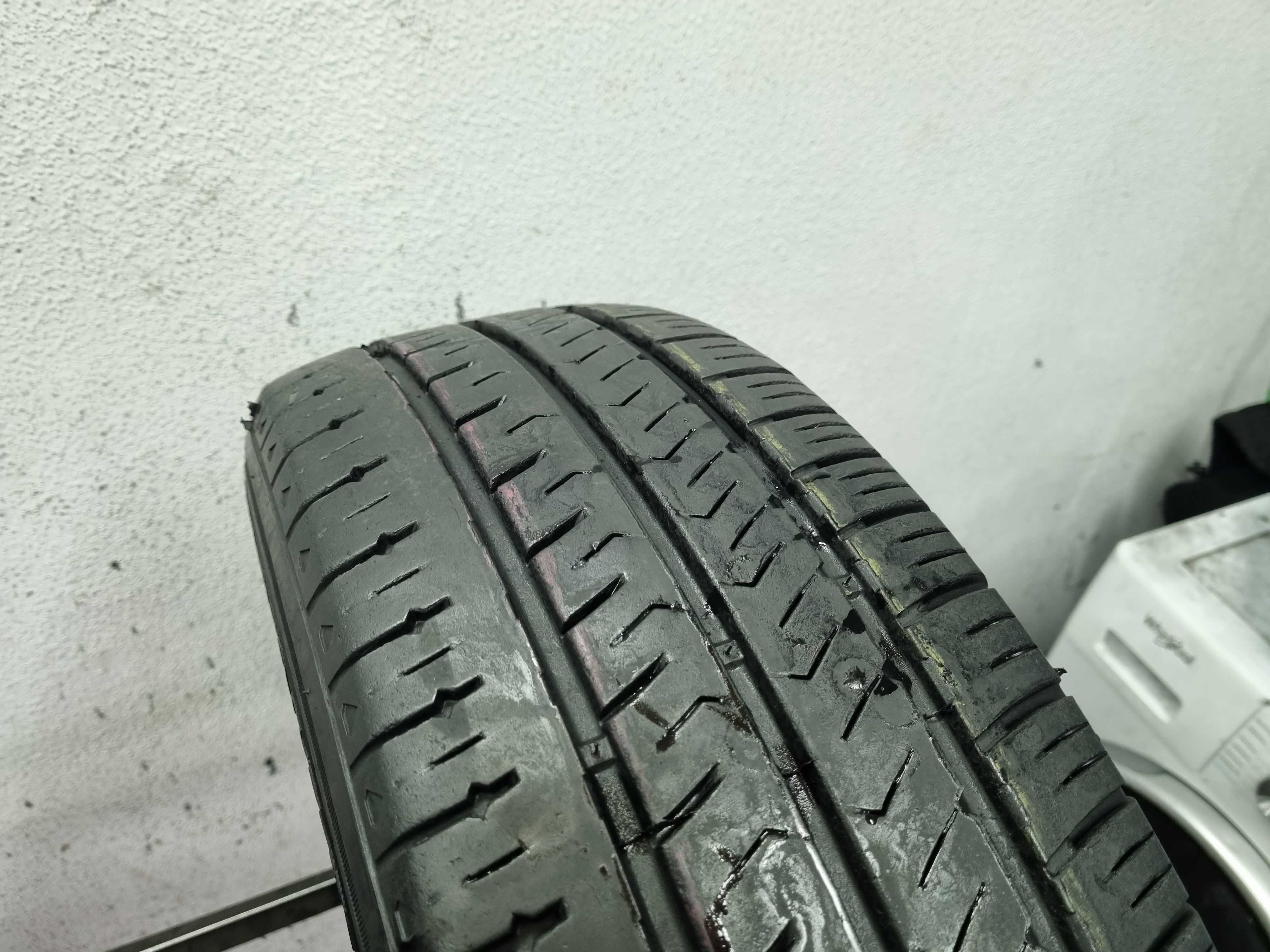 205/65/16C 107/105T Hankook Radial RA28 D.0919
