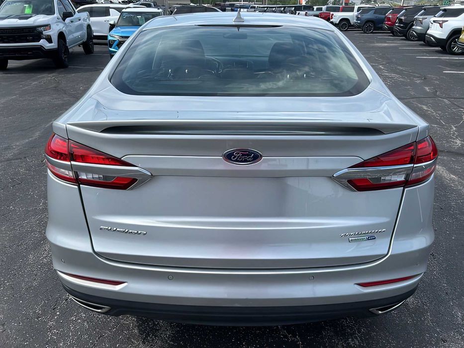 Ford Fusion      2019