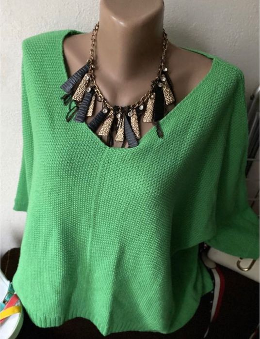 Гарний светр в'язка рукав 3/4