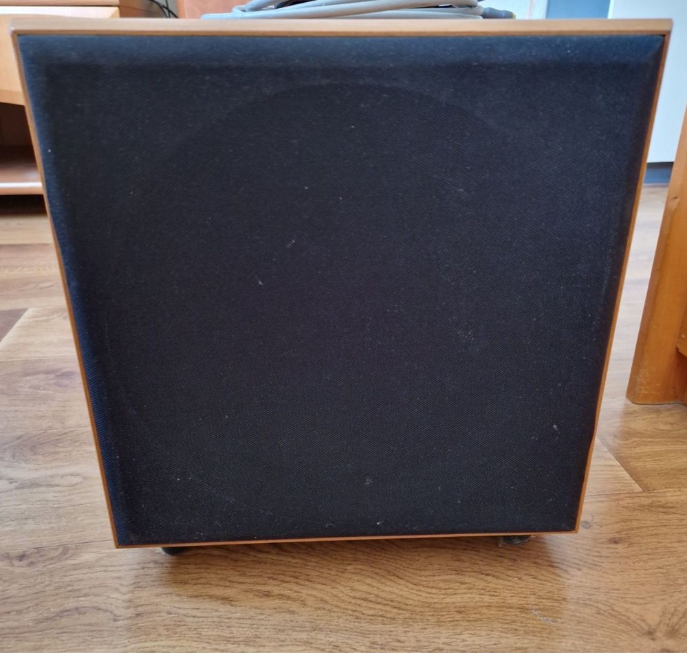 Продам укустику Wharfedale для домашнего кинотеатра 5.1 + сабвуфер