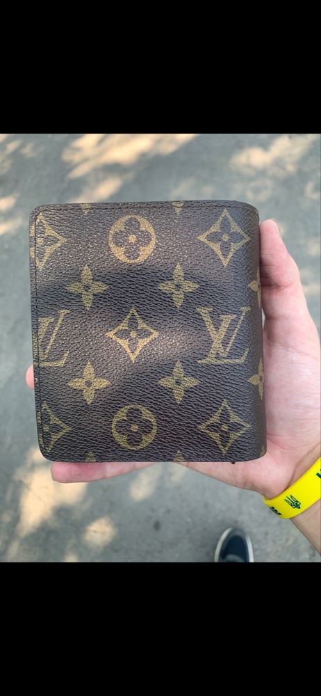 Кошелек louis vuitton