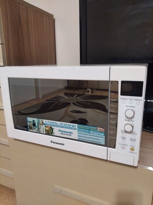 Продам піч мікрохвильова Panasonic
