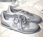 NOWE Buty Sportowe CLEVE Jasno Szare nr 41 Typ adidas Modne Wygodne