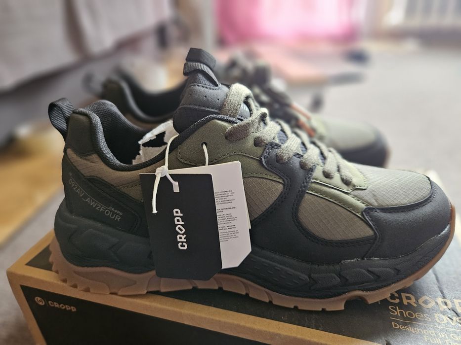 Nowe Sneakersy Cropp R43 28 cm opakowanie metki