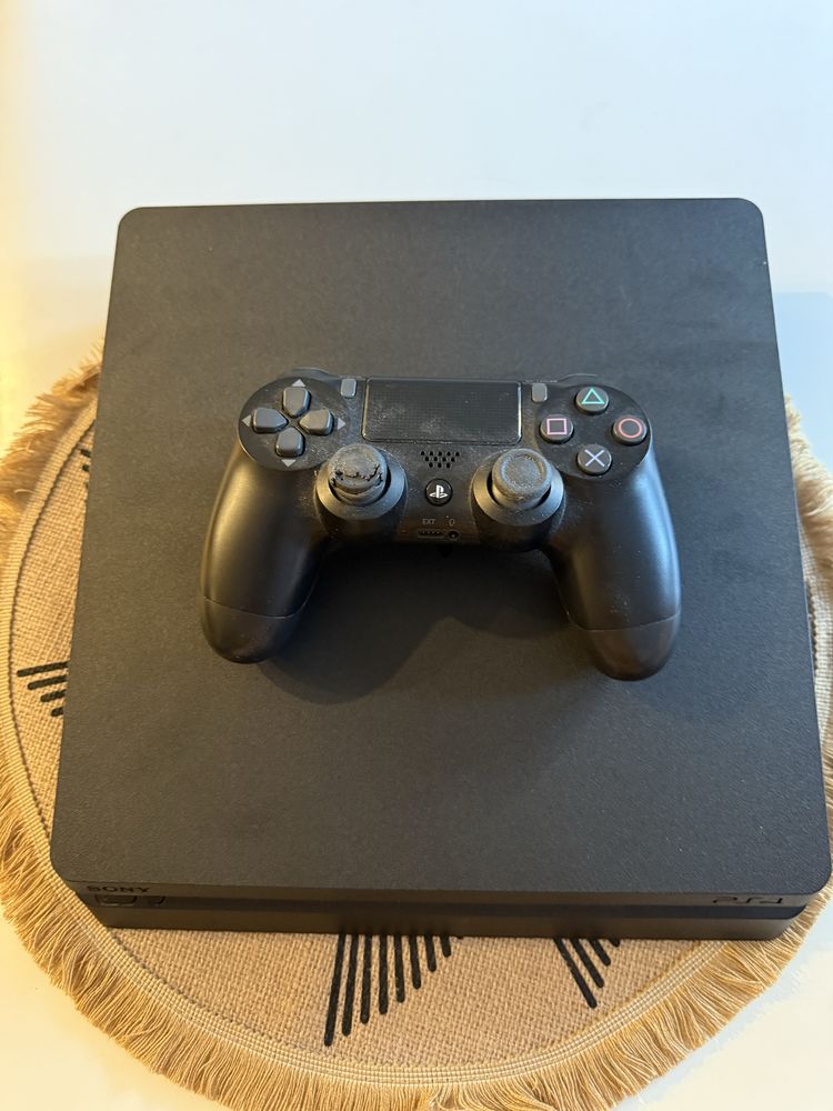 Konsola Sony PS4 500GB 2216A wraz z padem