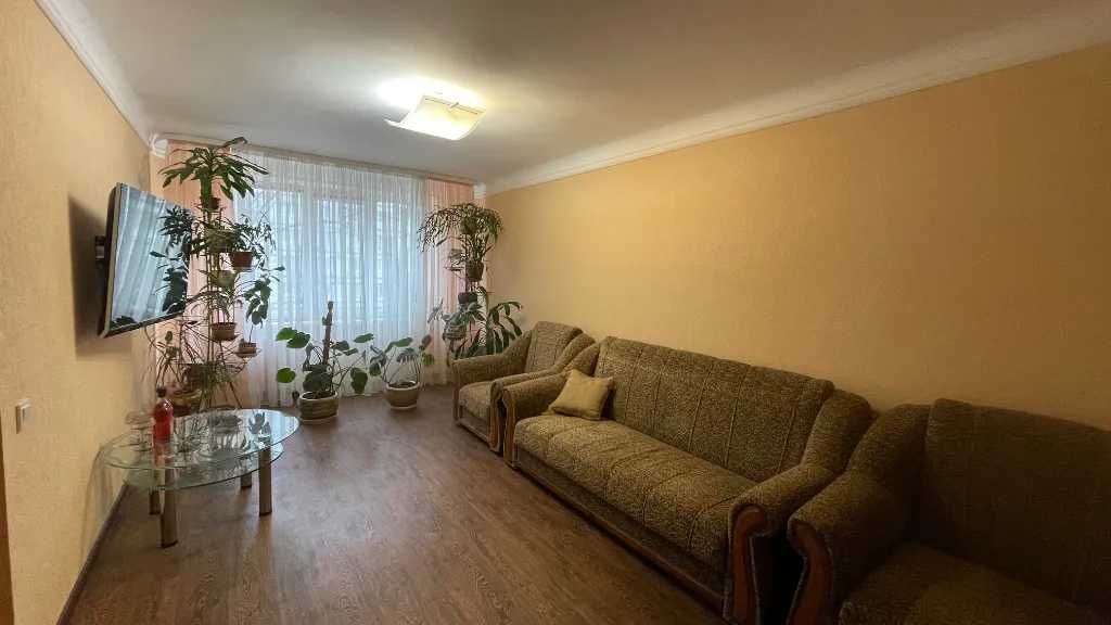 Продам  3к квартиру с ремонтом ж/м Приднепровск/Левый берег