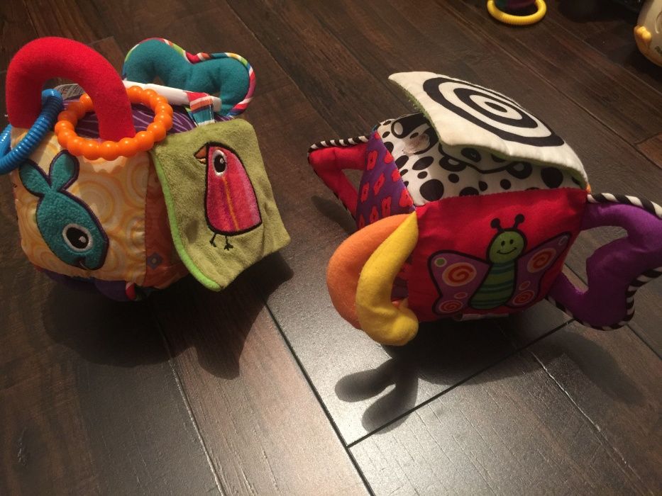 Развивающая игрушка Пират Пит Lamaze кубик  безопасное зеркало