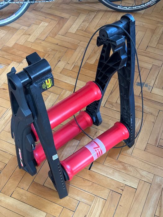 Elite Arion Mag rowerowy trenażer rolkowy