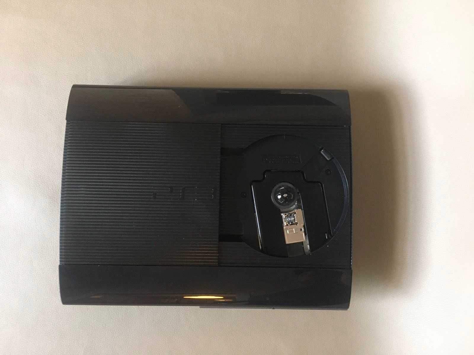 PS3 Super Slim 500 GB + 40 ігор на ваш вибір безкоштовно. Наложка