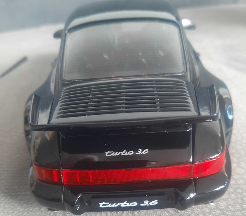 Model Porsche 911 turbo Solido 1:18
