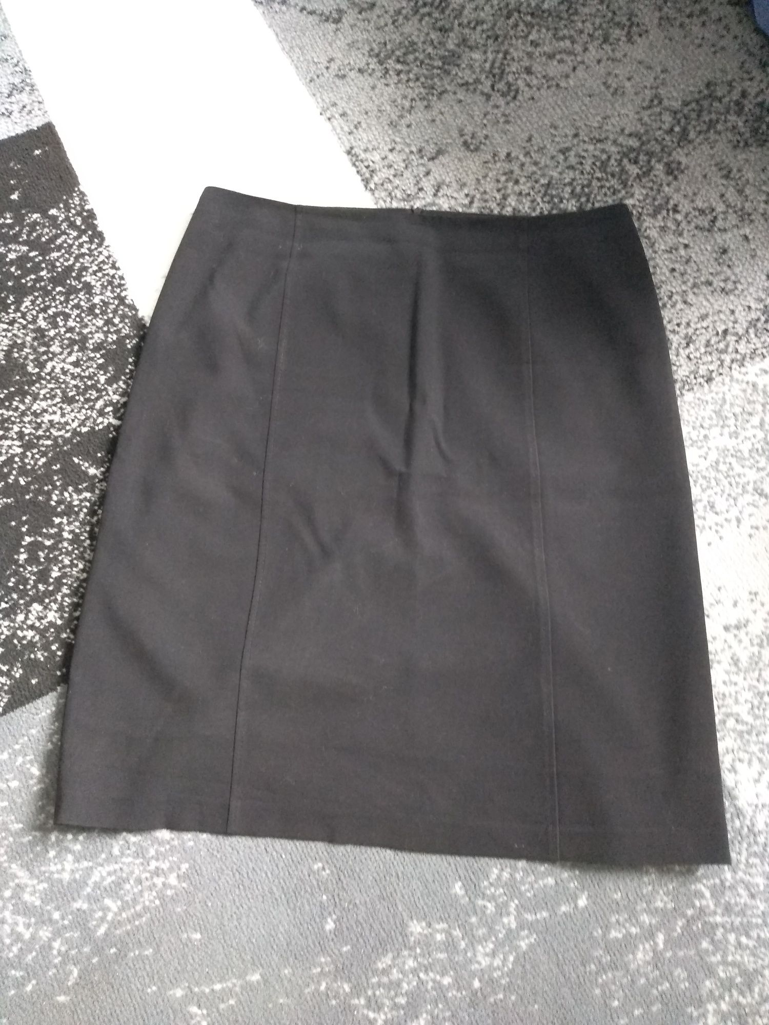 Elegancka czarna spódniczka XL