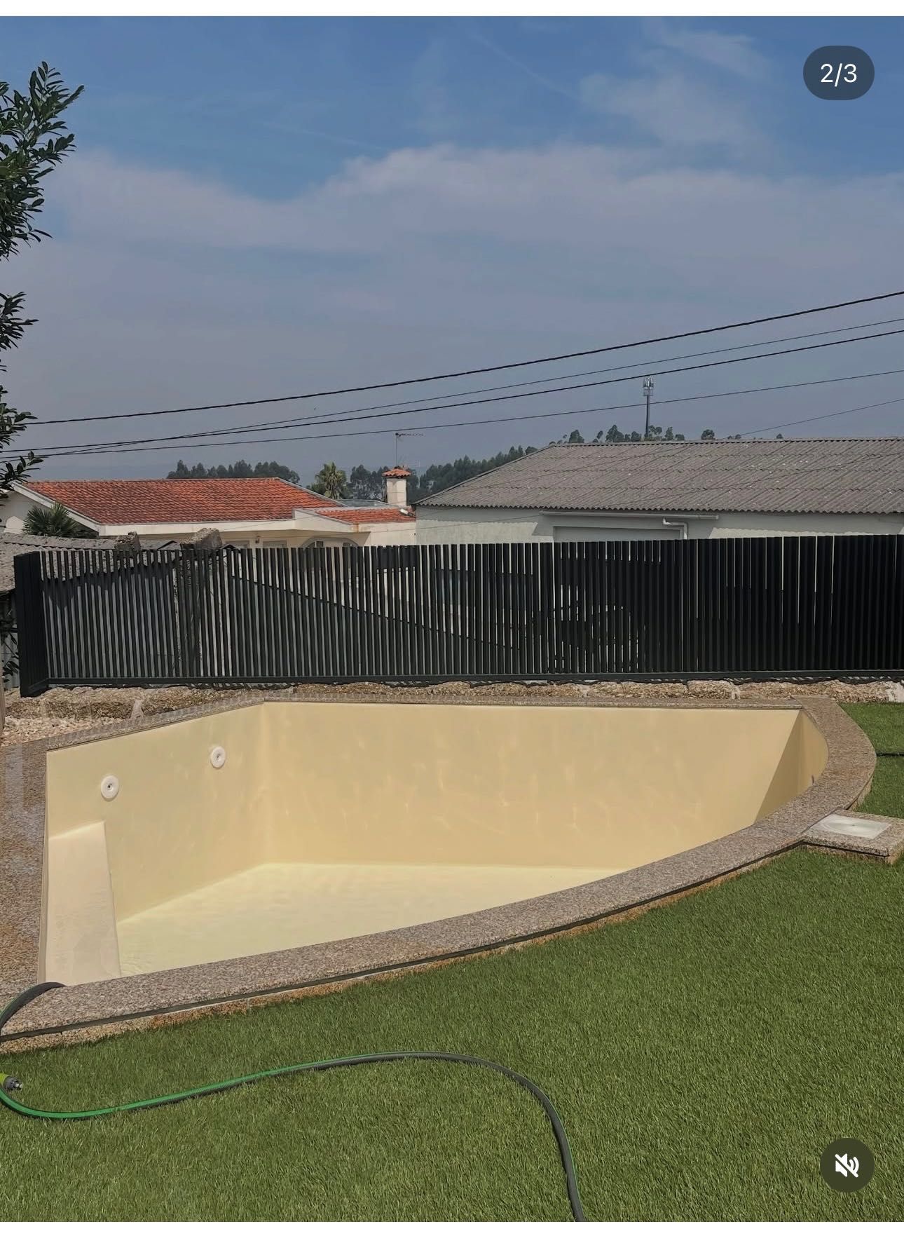 Instalação de tela armada casa de máquinas e construção de Piscinas