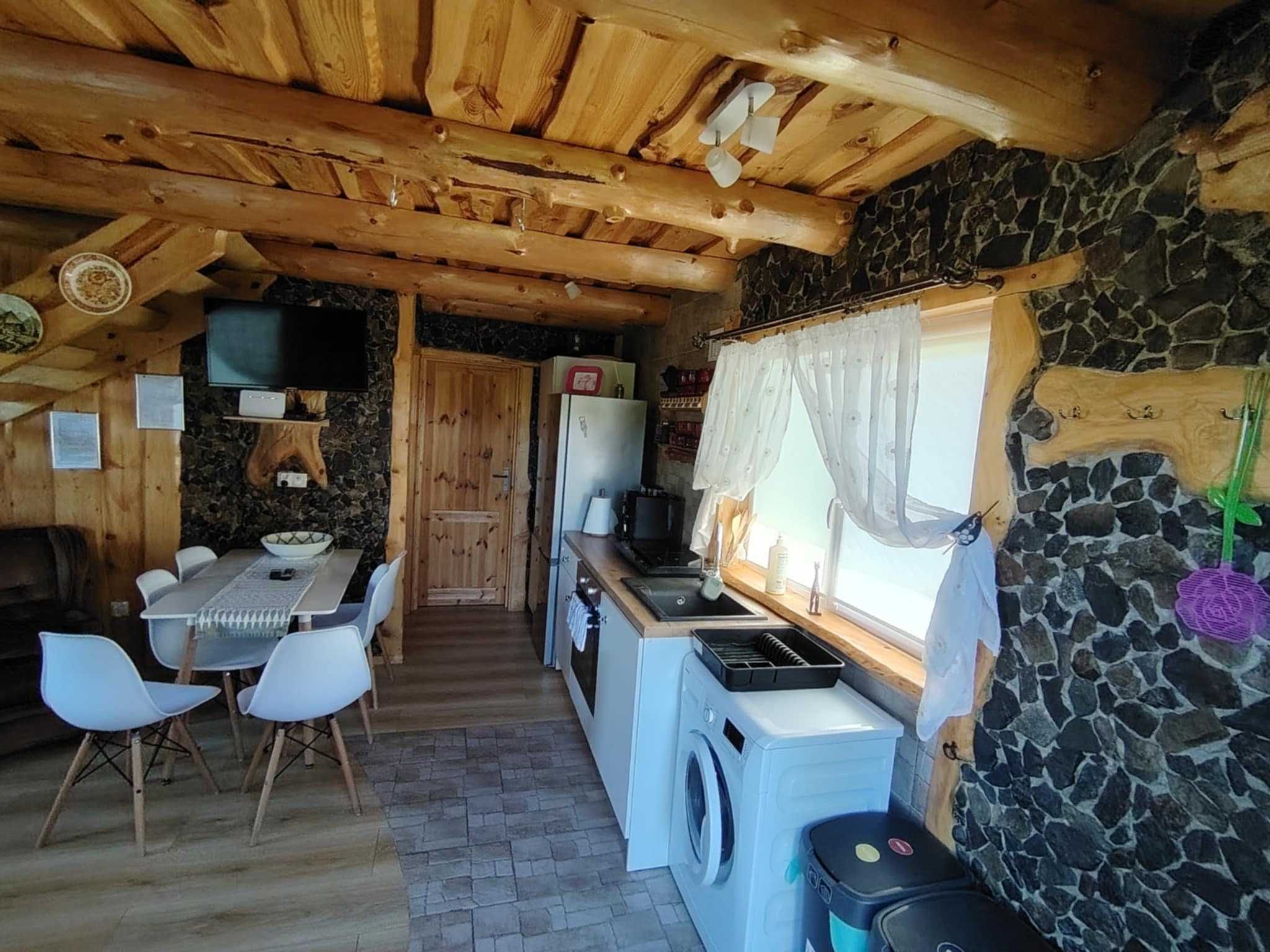 Wolne terminy Lato Noclegi Bieszczady dom domek 2 do 8 os 4 pokoje