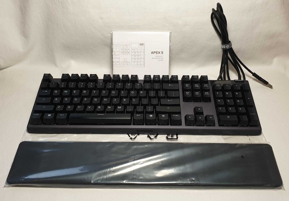 Klawiatura hybrydowo-mechaniczna Steelseries Apex 5 - jak NOWA.