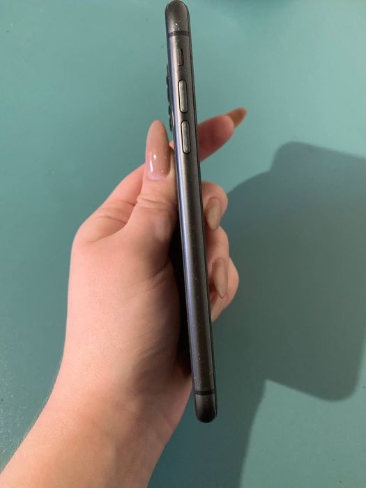 iPhone 11 128gb только звонить