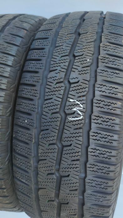 Opony Zimowe 215/60/17C Toyo 4szt 2021r